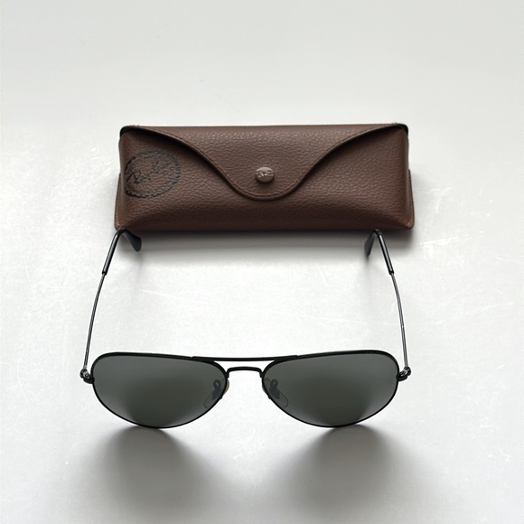 Ray Ban | Aviator Classic RB3025 Polarized - Picture 2 of 10
